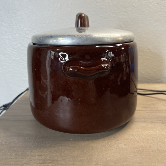 West Bend Bean Pot 1960's W/ Lid‎ Crock Brown Glazed Pottery Stoneware *Read - Picture 4 of 8